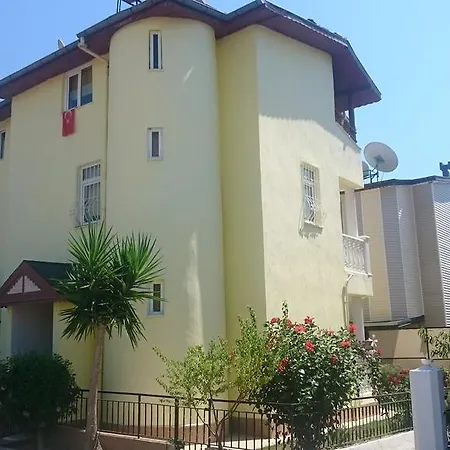 Mare Vakantiehuis Side